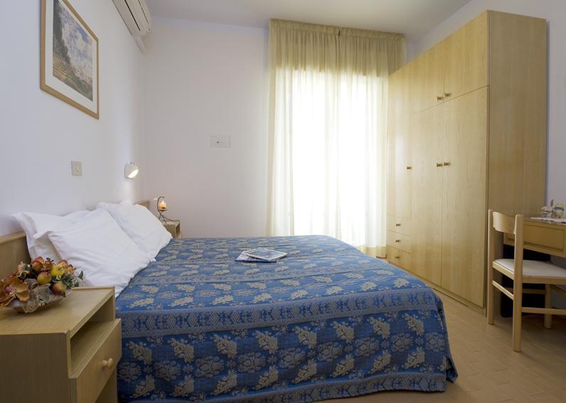 Hotel Nives 2*