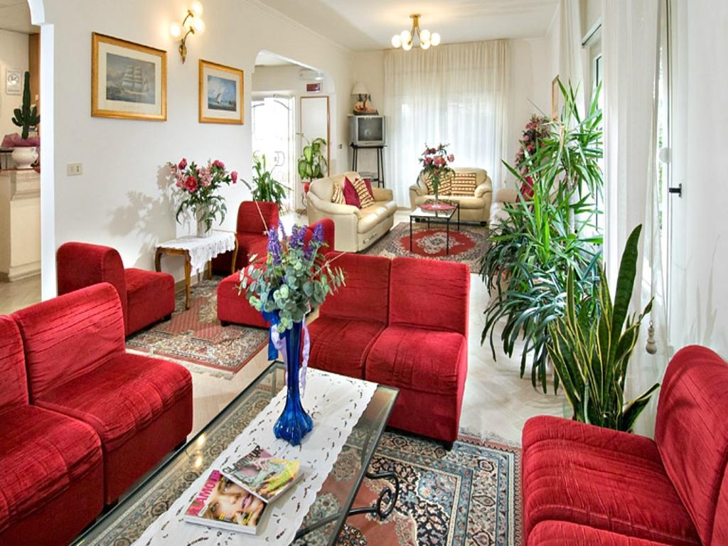 Morena Hotel
