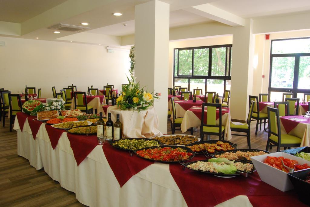 Union Park - Sul Mare Con Piscina Hotel 3*