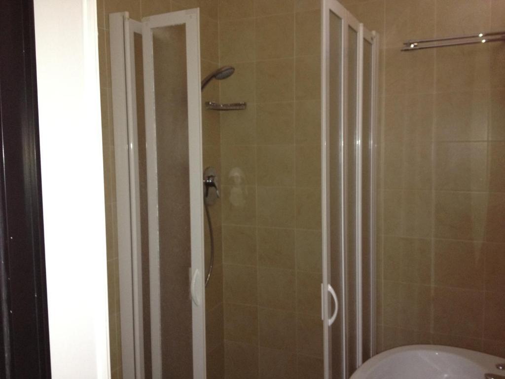 Trocadero Hotel 2*