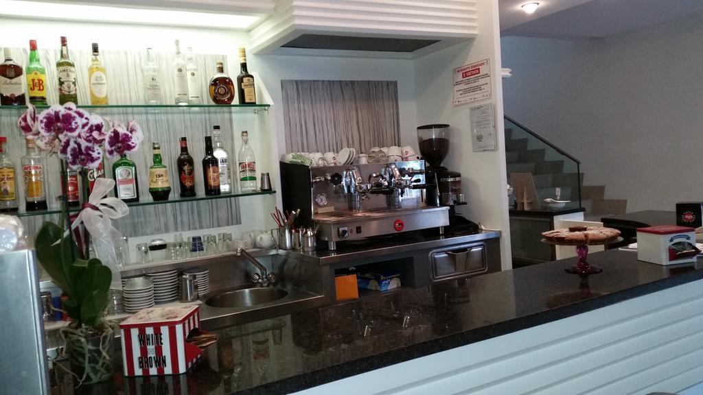 Tosi Hotel 2*