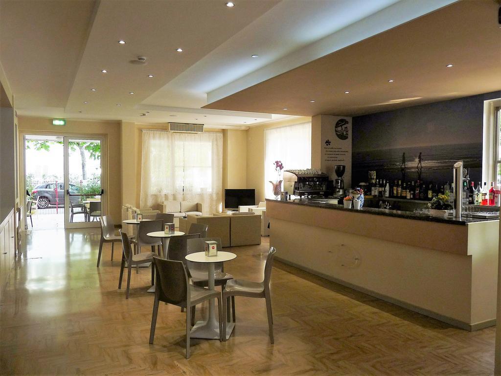 Hotel Pierre