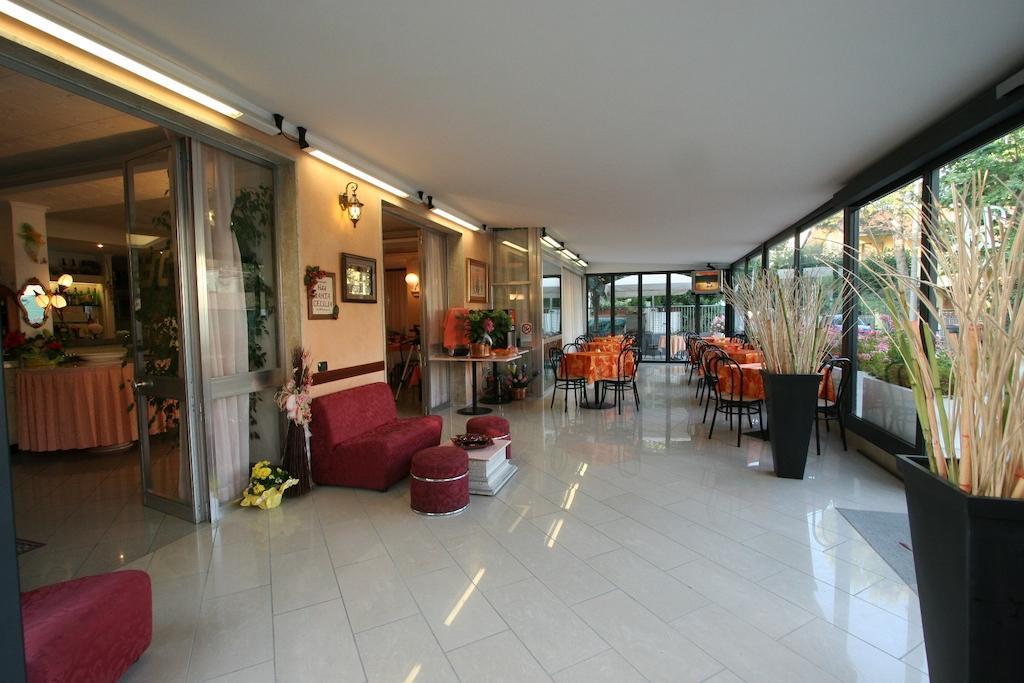 Hotel Santa Cecilia