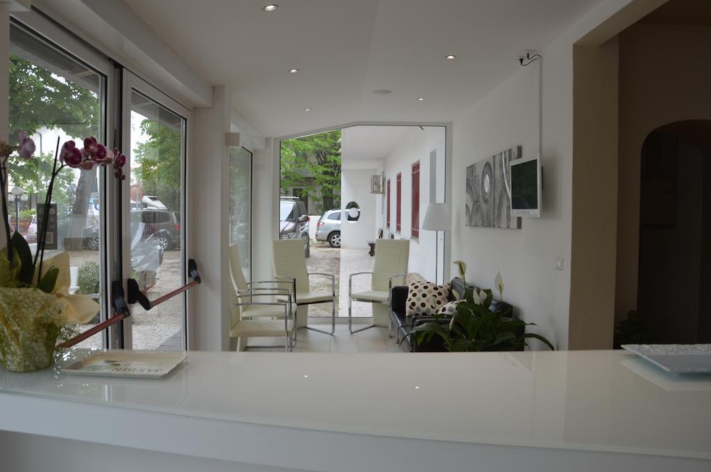 Hotel Pierre 3*