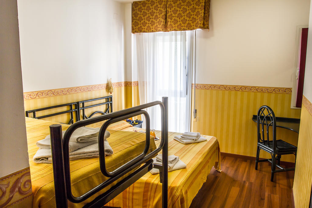 Hotel Consul - Family 3*