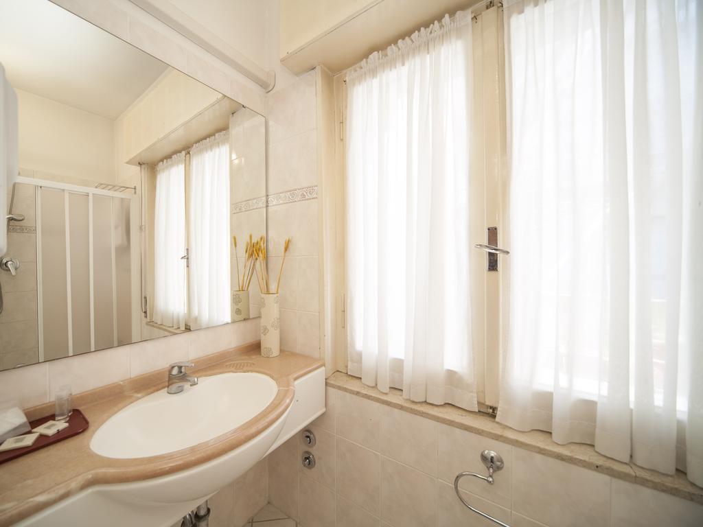 Aquila D'oro Riccione