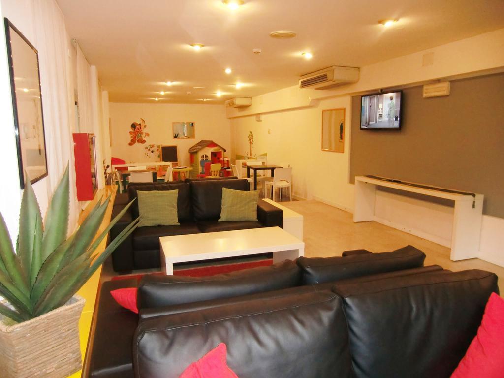 Hotel Desire'