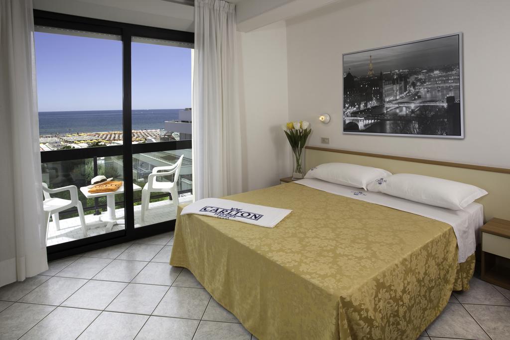 Hotel Carlton 3*