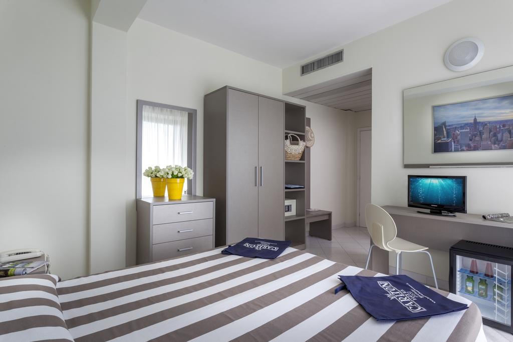 Hotel Carlton
