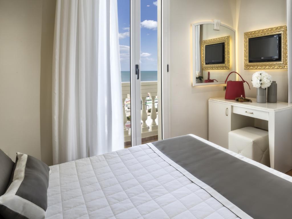 Hotel Novecento Riccione