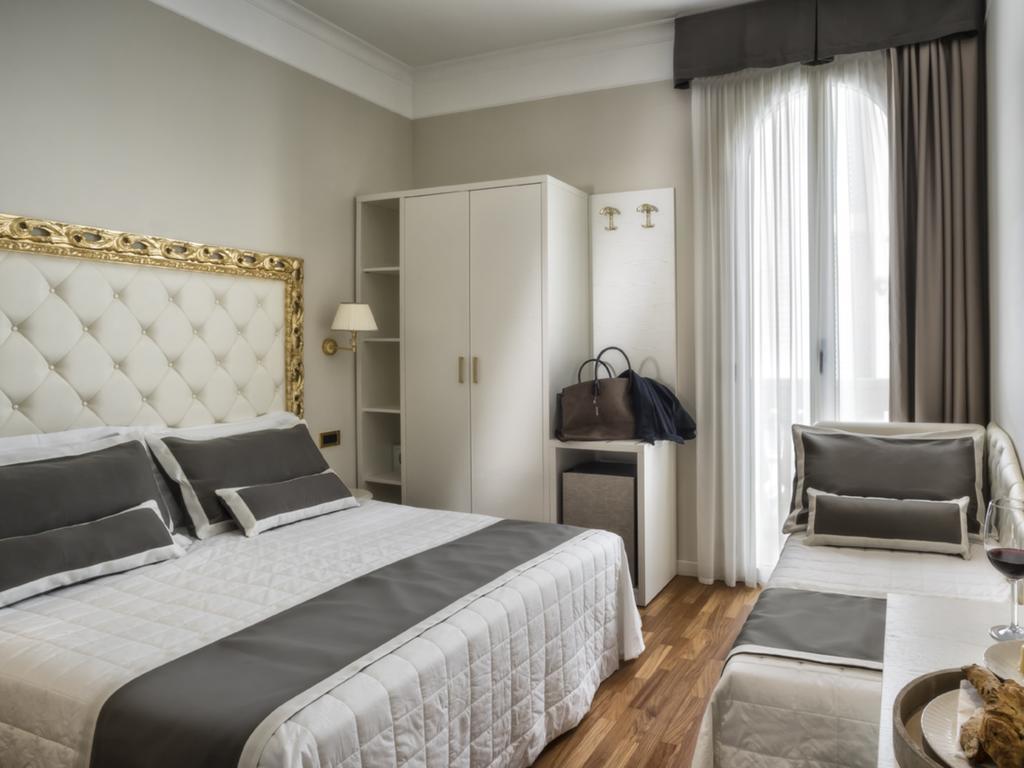 Hotel Novecento Riccione