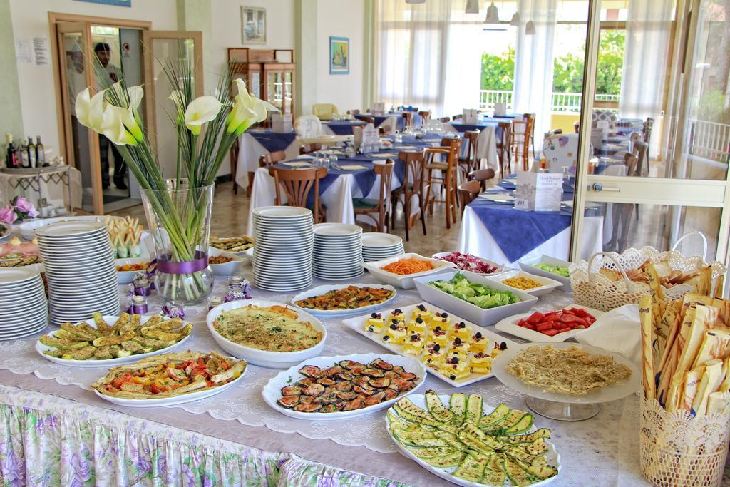Hotel Roland 3*