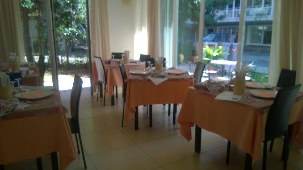 Hotel Tritone Riccione