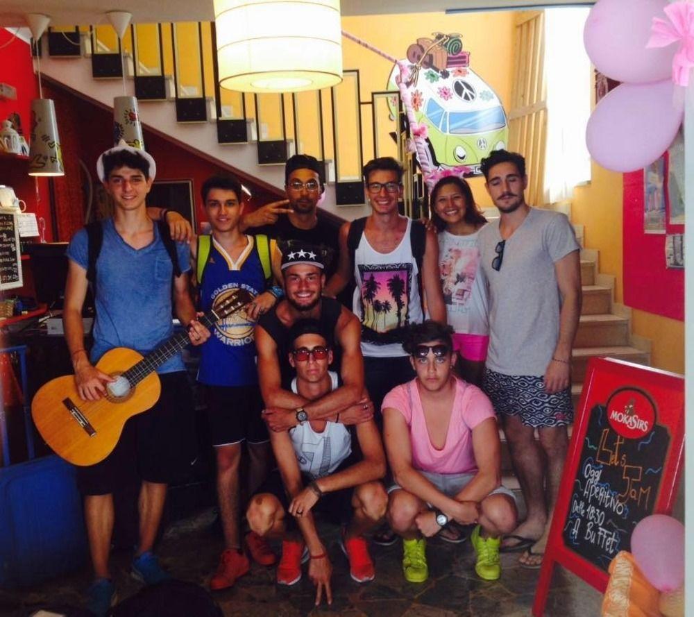 Jammin' & Fun Hotel