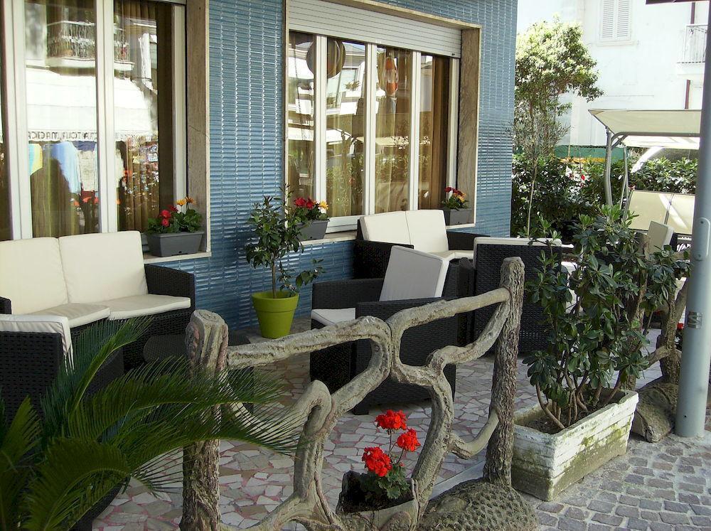 Lorena Hotel