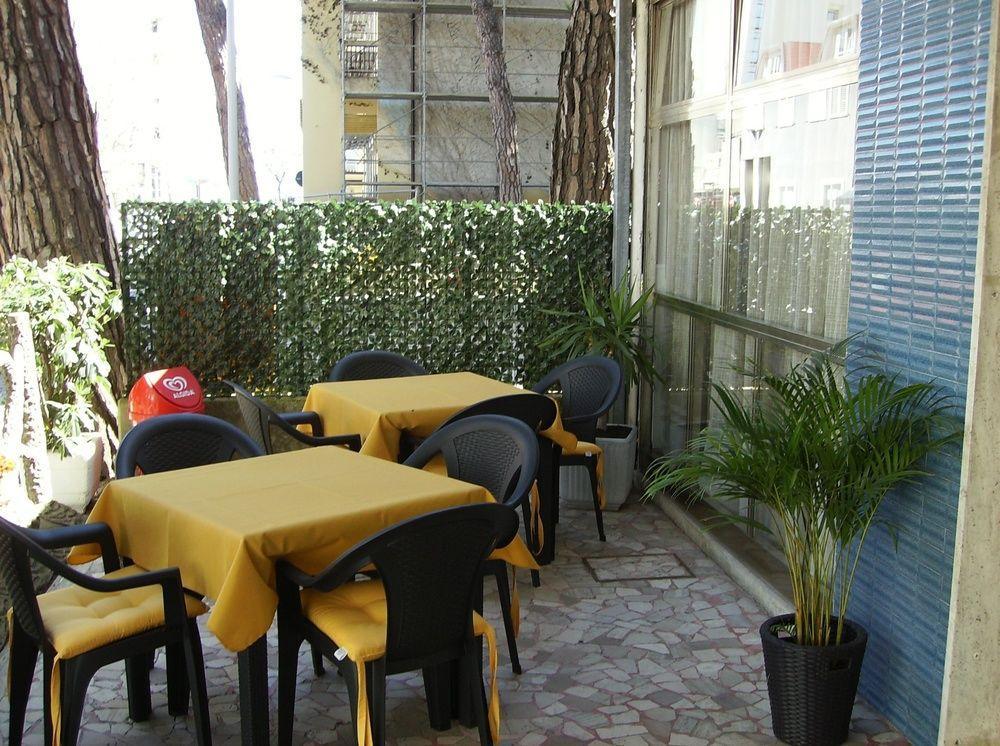 Lorena Hotel