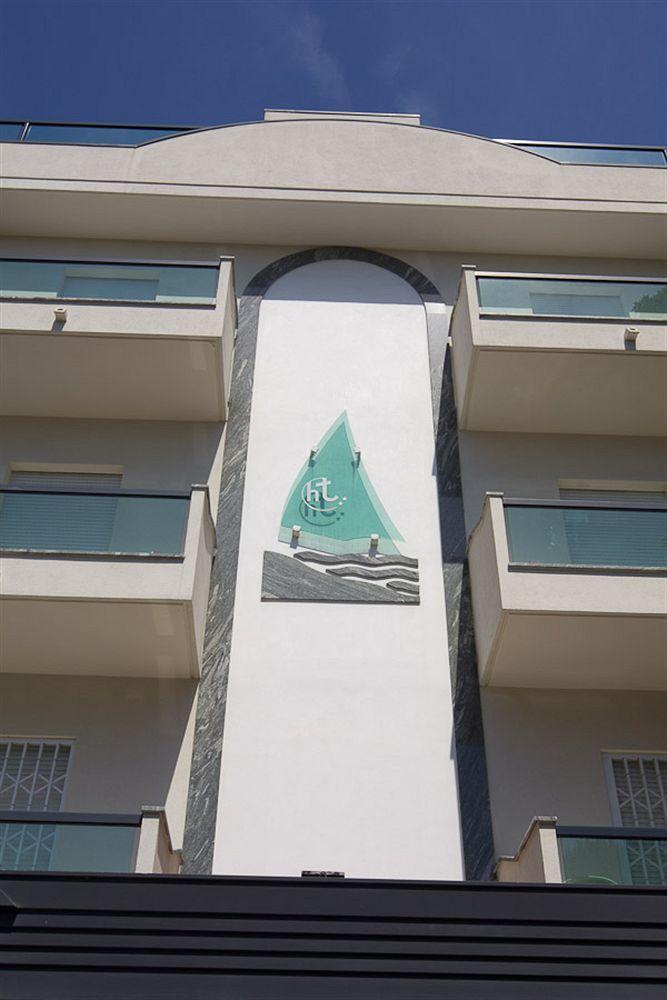 Tenerife 2*