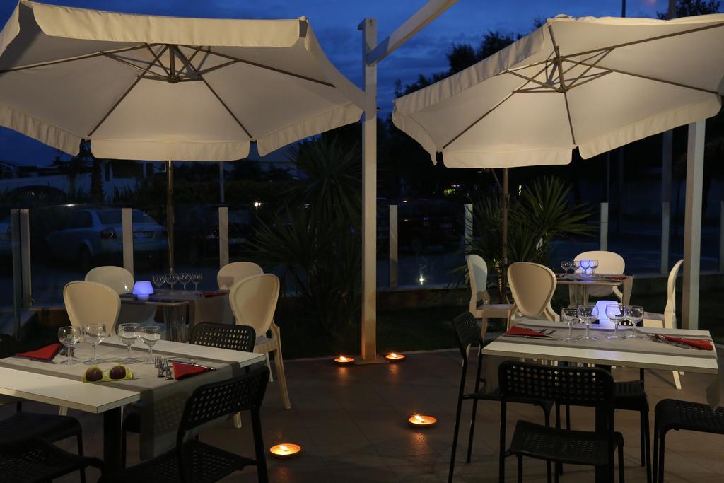 Hotel Vela D'oro Riccione