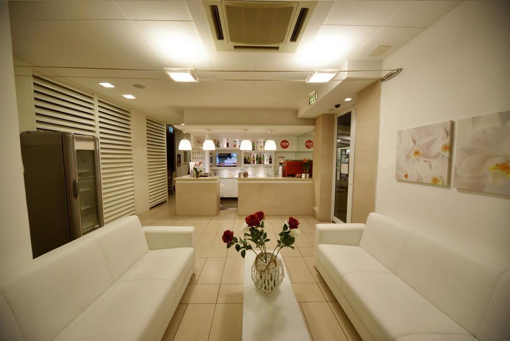 Hotel Edda 2*