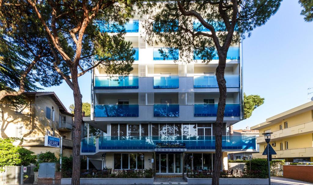 Hotel Desire'