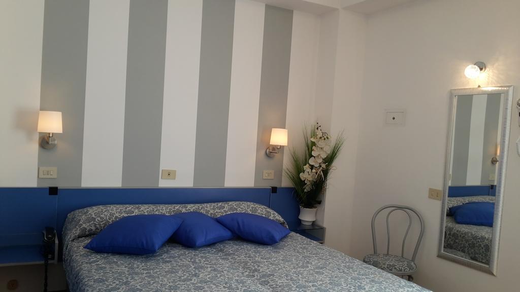 Mon Pays Hotel Riccione