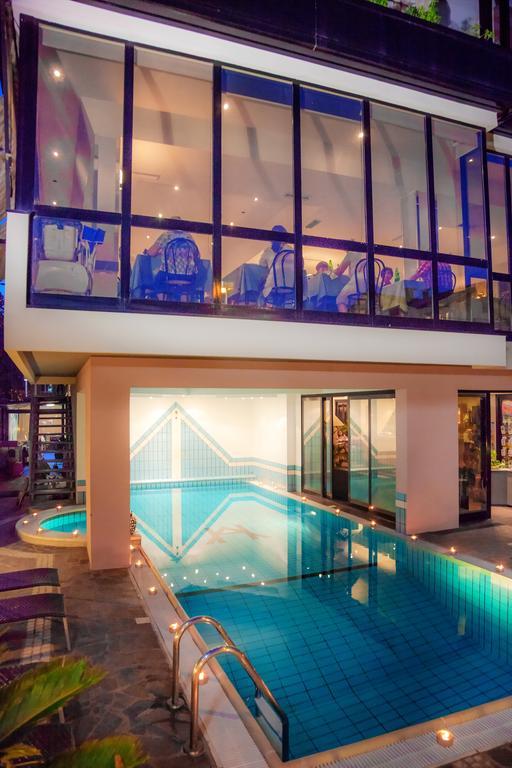Ambassador Hotel Riccione