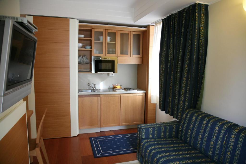 England Aparthotel