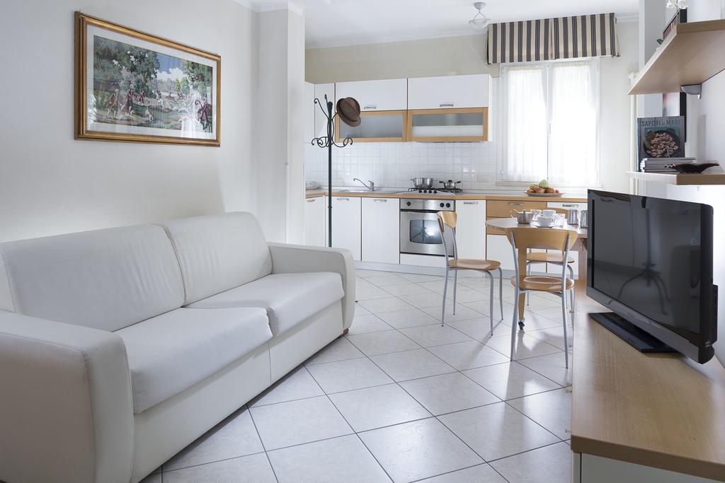 Hamilton Apartment