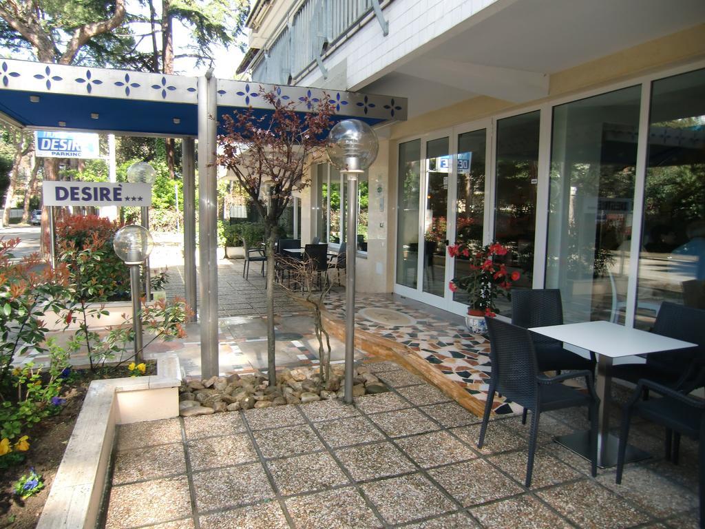 Hotel Desire'