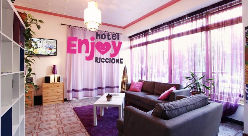 Hotel Enjoy