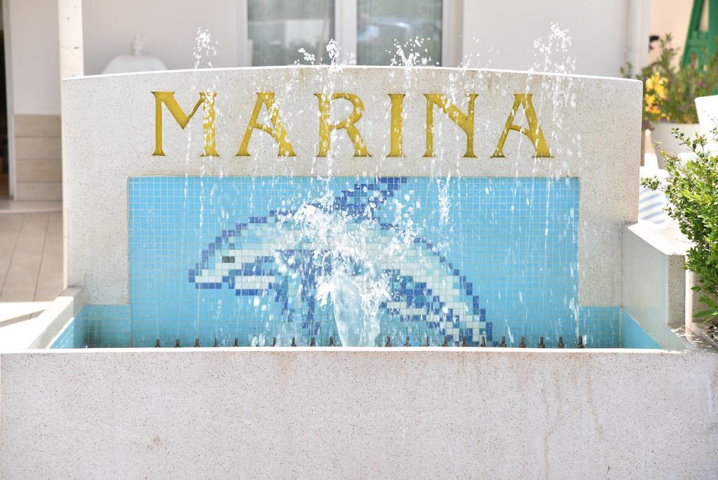 Marina Hotel