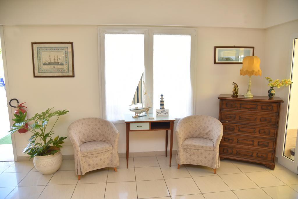 Hotel Marina