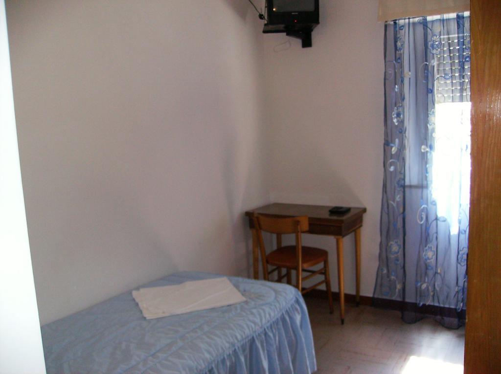 Lorena Hotel