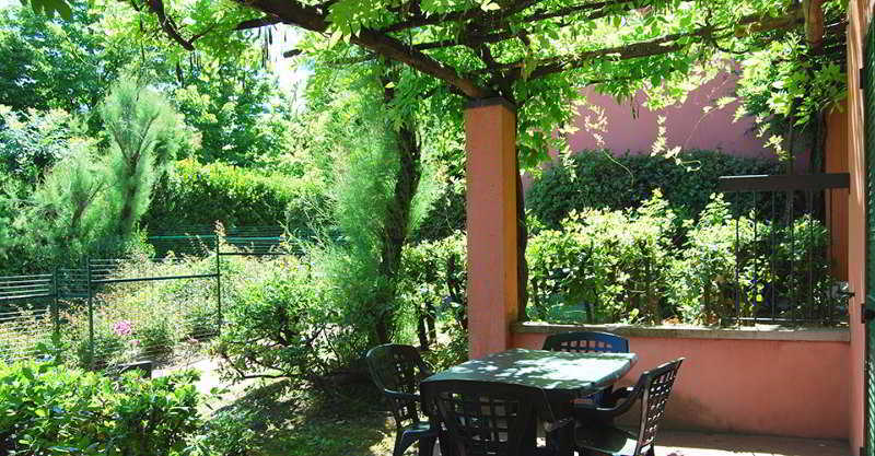 Residenze Al Colle Dei Pini Aparthotel 3*