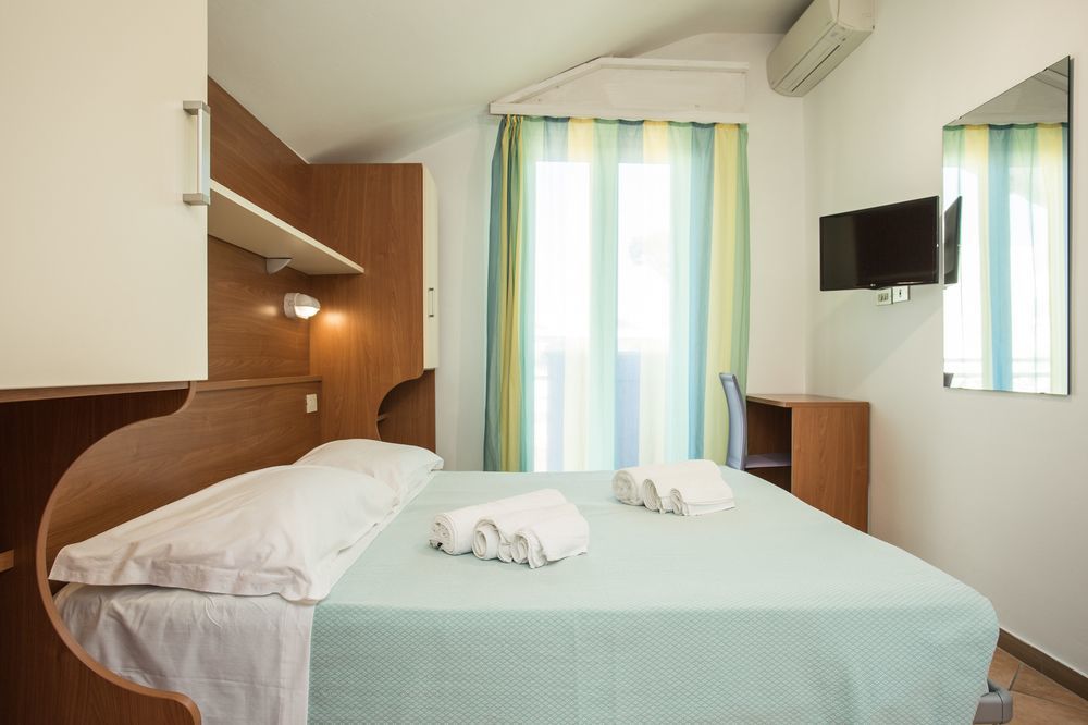 Hotel Cimarosa - Famiglie E Coppie Riccione