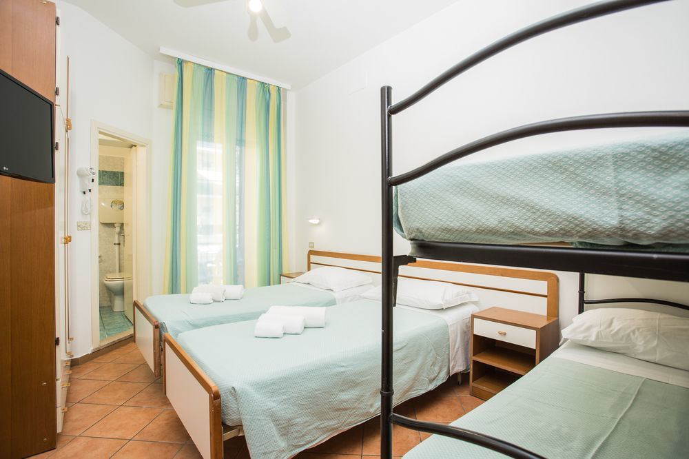 Hotel Cimarosa - Famiglie E Coppie Riccione
