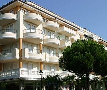Il Tulipano Aparthotel Riccione