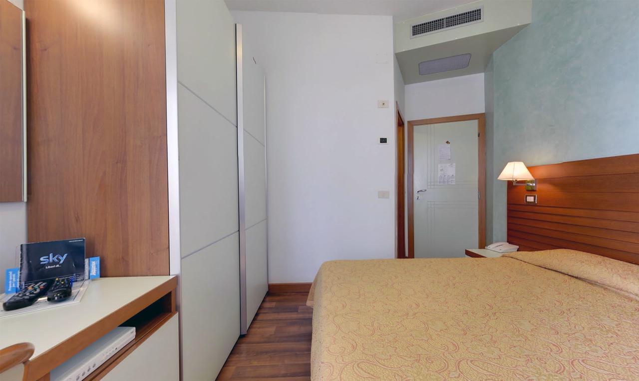 Margareth 3* Riccione