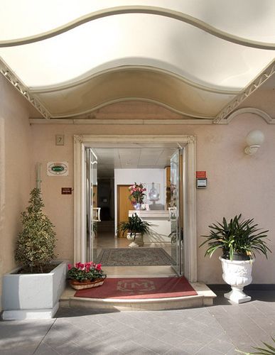 Morena Hotel 2*