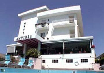 Antibes Hotel