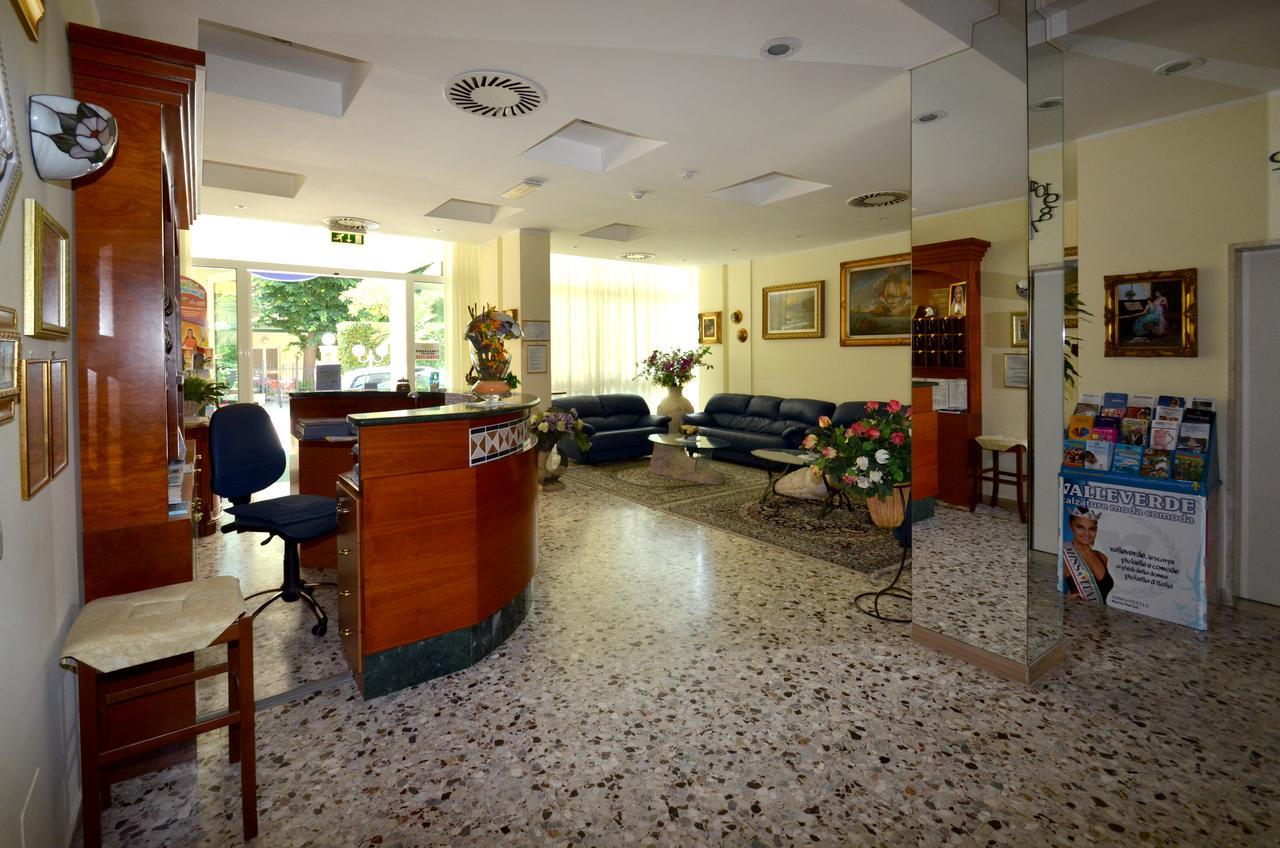 Hotel Cristina Hospitality (adults Only)