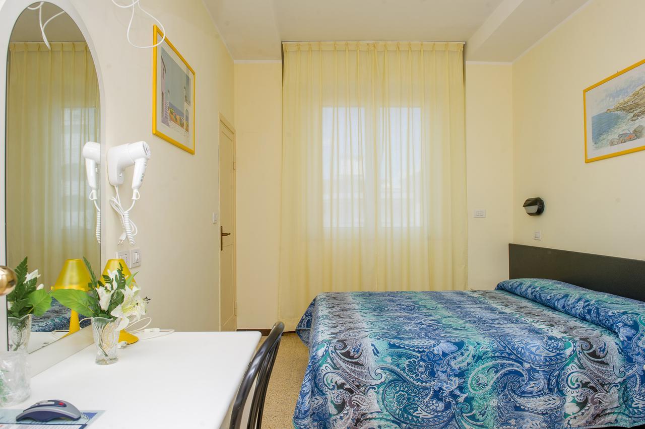 Hotel Cristina Hospitality (adults Only)