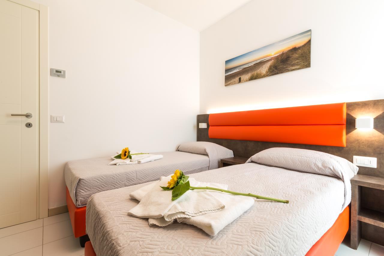 Perla Aparthotel 3*