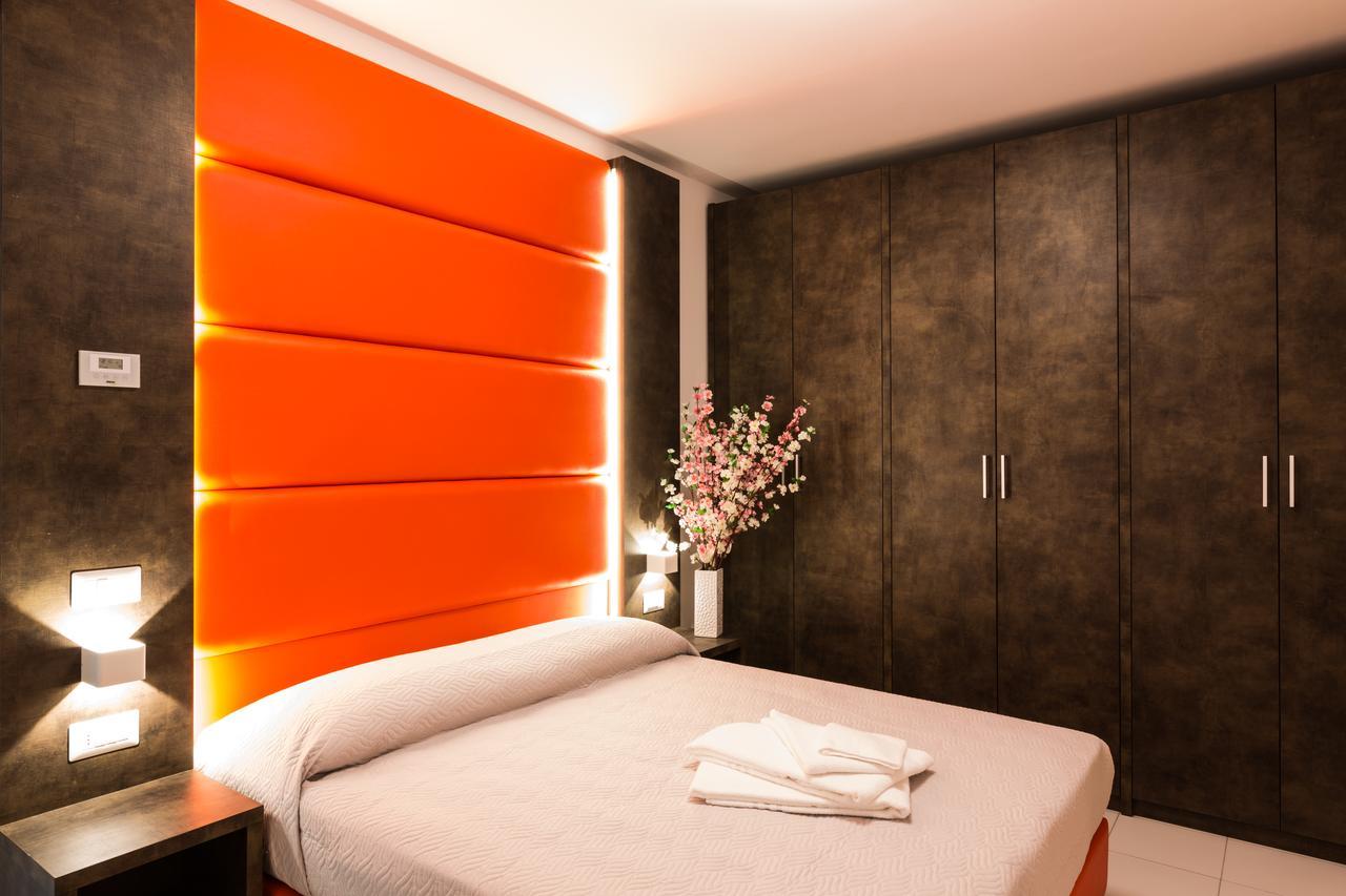 Perla Aparthotel 3*