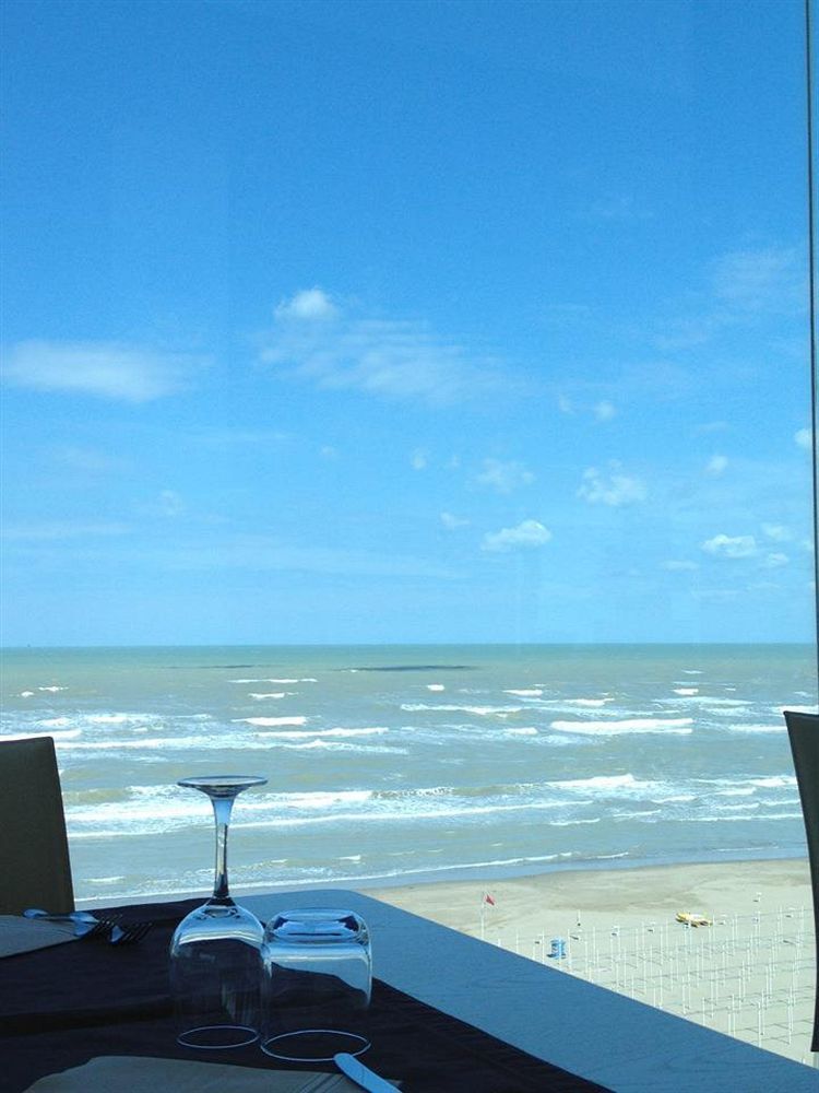 Commodore 3* Riccione