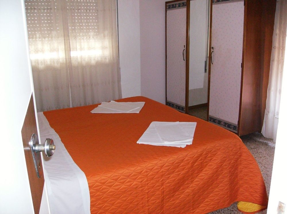 Hotel Lorena *