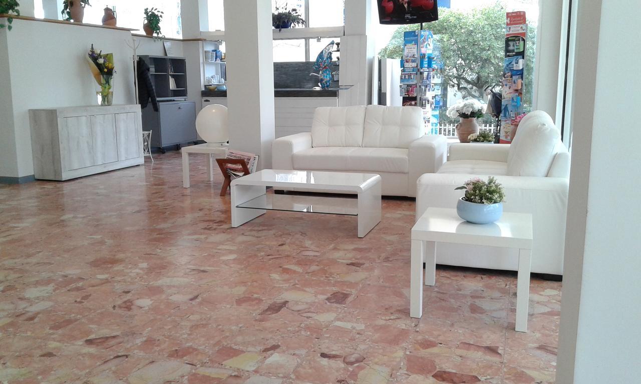 Ambasciata Hotel 3*