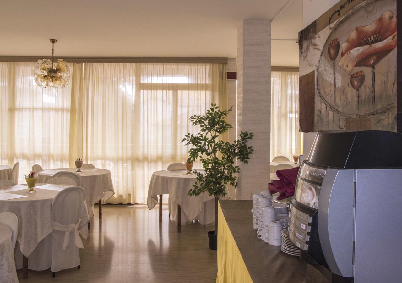 Hotel Fucsia 2*