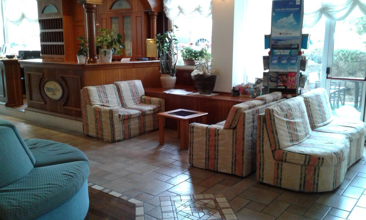 Hotel Trevi Riccione, In Centro Sul Mare Con Cucina Riccione