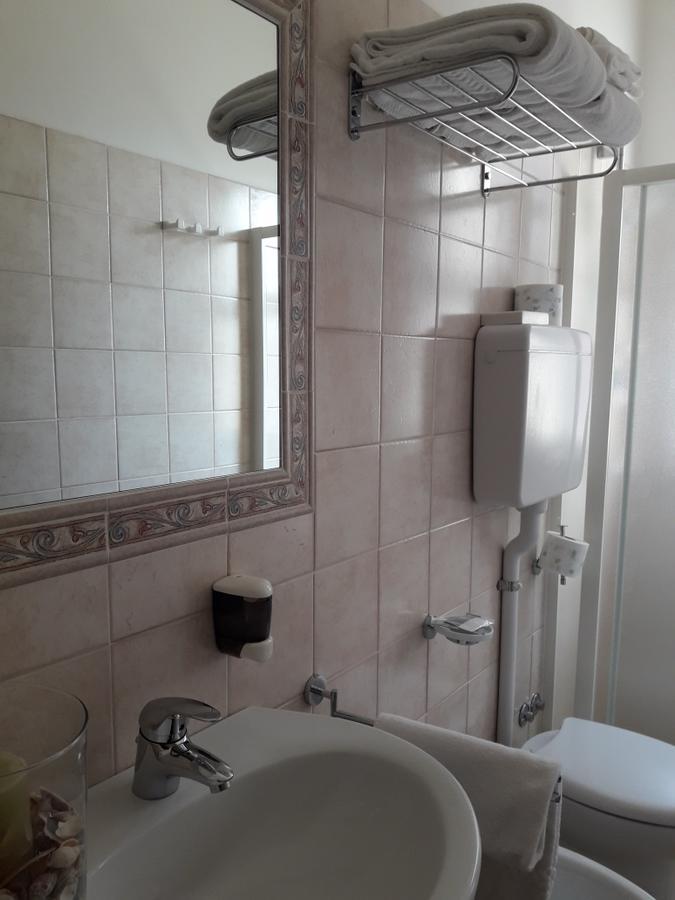 Venus Hotel 3*